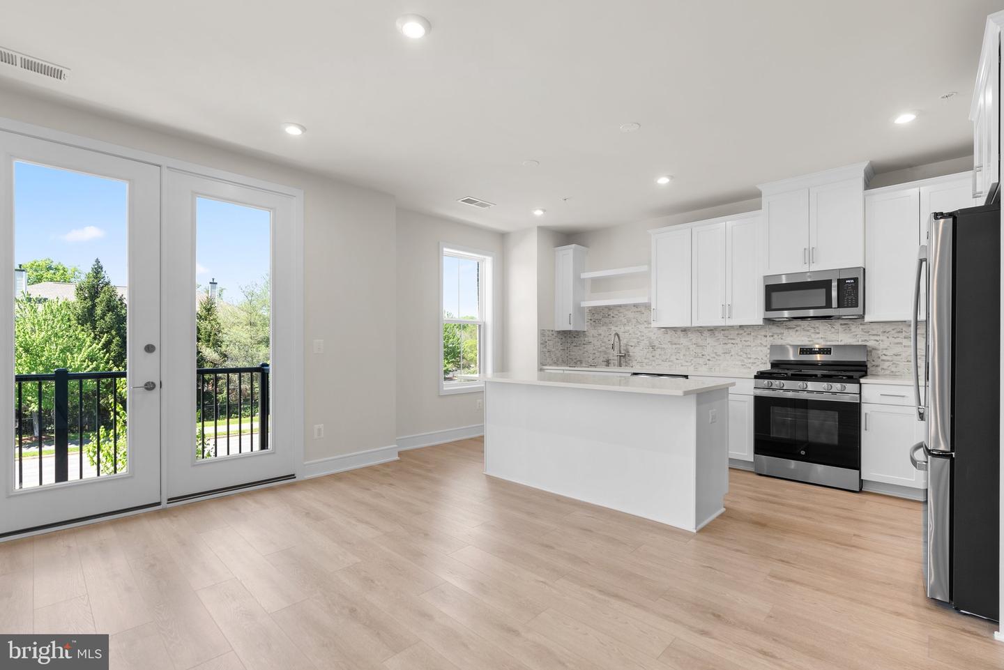 43288 FARRINGDON SQ, BROADLANDS, Virginia 20148, 3 Bedrooms Bedrooms, ,2 BathroomsBathrooms,Residential,For sale,43288 FARRINGDON SQ,VALO2098072 MLS # VALO2098072