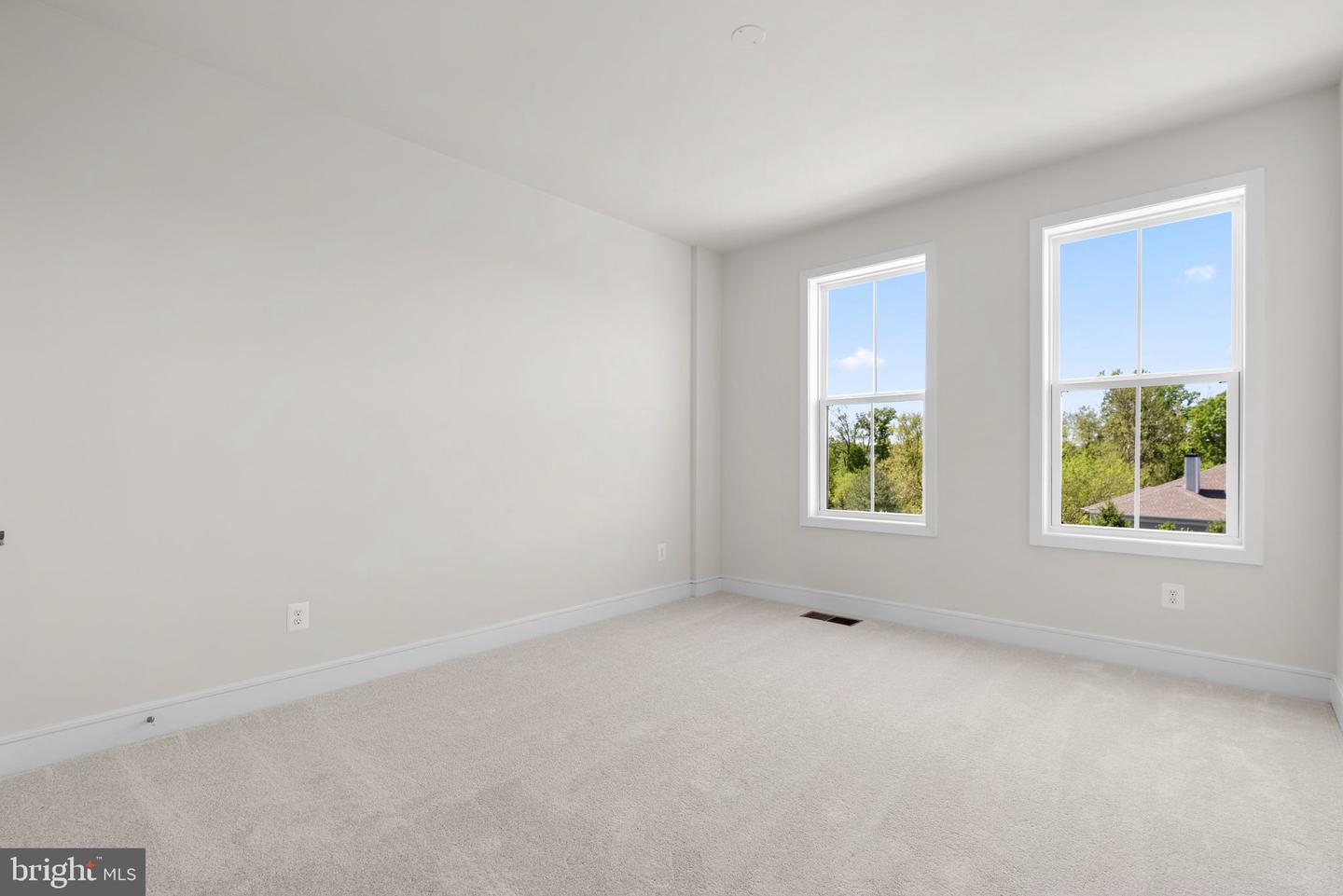 43288 FARRINGDON SQ, BROADLANDS, Virginia 20148, 3 Bedrooms Bedrooms, ,2 BathroomsBathrooms,Residential,For sale,43288 FARRINGDON SQ,VALO2098072 MLS # VALO2098072