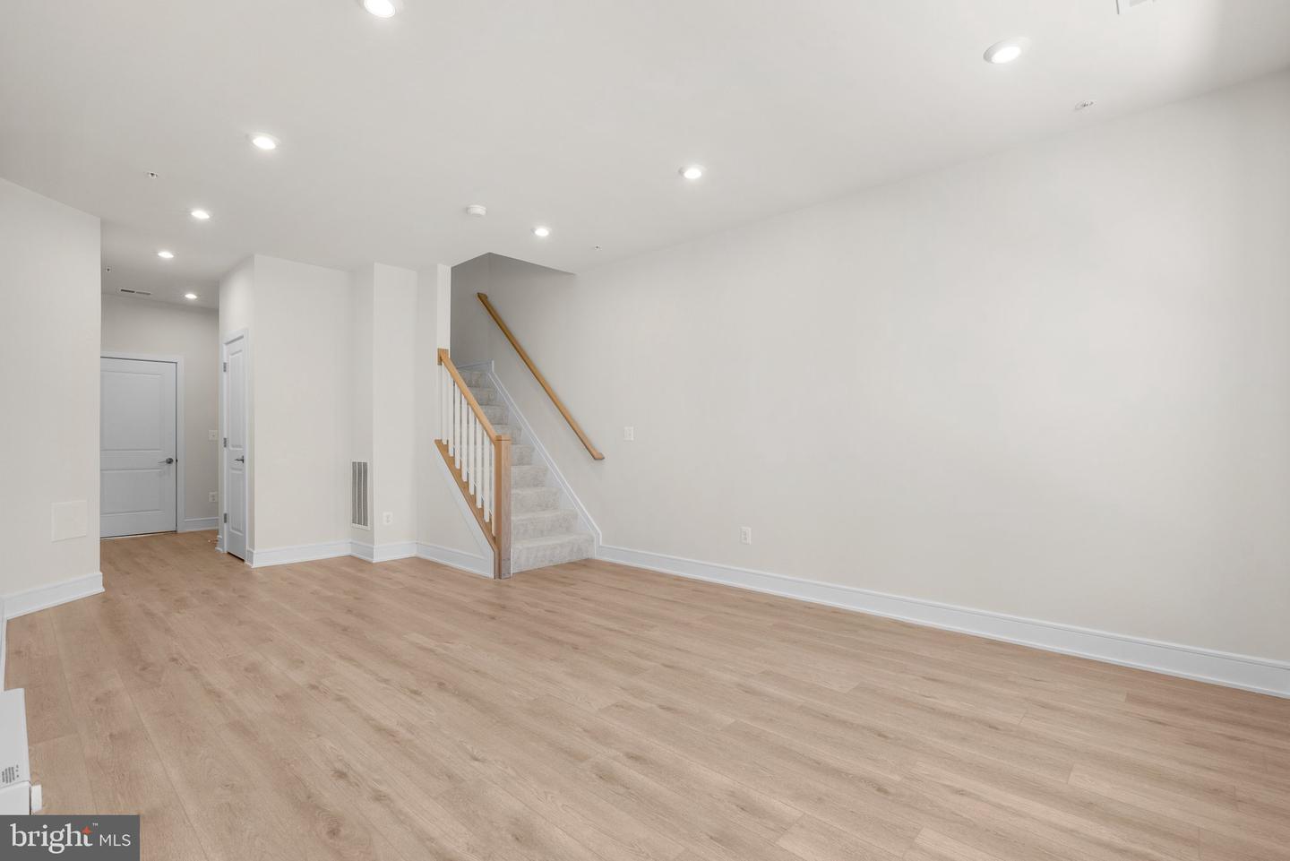43288 FARRINGDON SQ, BROADLANDS, Virginia 20148, 3 Bedrooms Bedrooms, ,2 BathroomsBathrooms,Residential,For sale,43288 FARRINGDON SQ,VALO2098072 MLS # VALO2098072