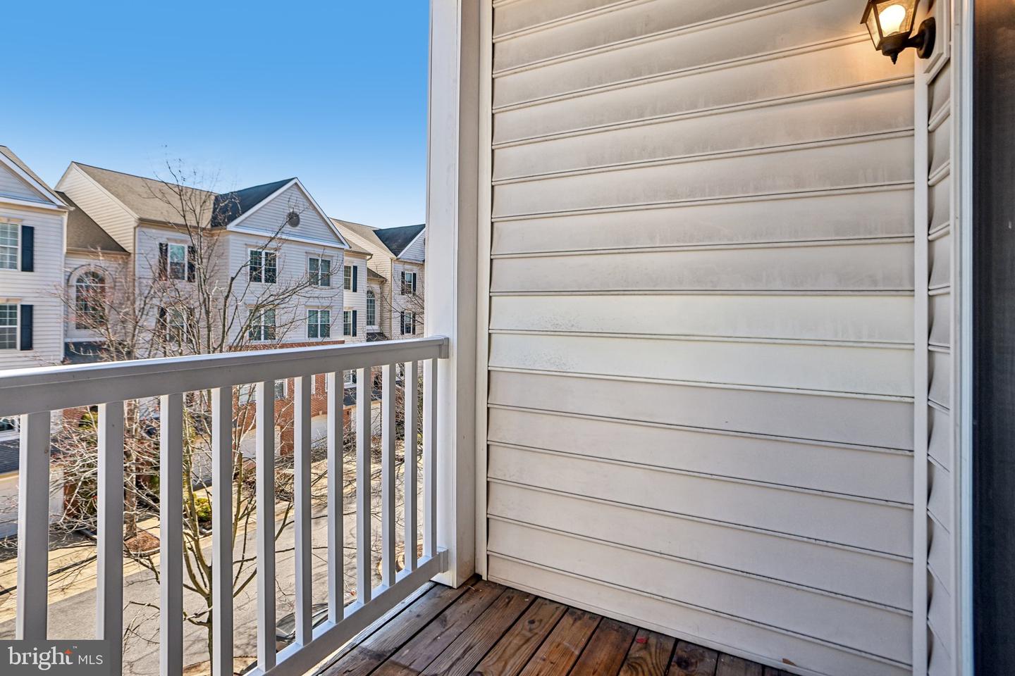 4691 LONGSTREET LN #202, ALEXANDRIA, Virginia 22311, 2 Bedrooms Bedrooms, ,2 BathroomsBathrooms,Residential,For sale,4691 LONGSTREET LN #202,VAAX2045802 MLS # VAAX2045802