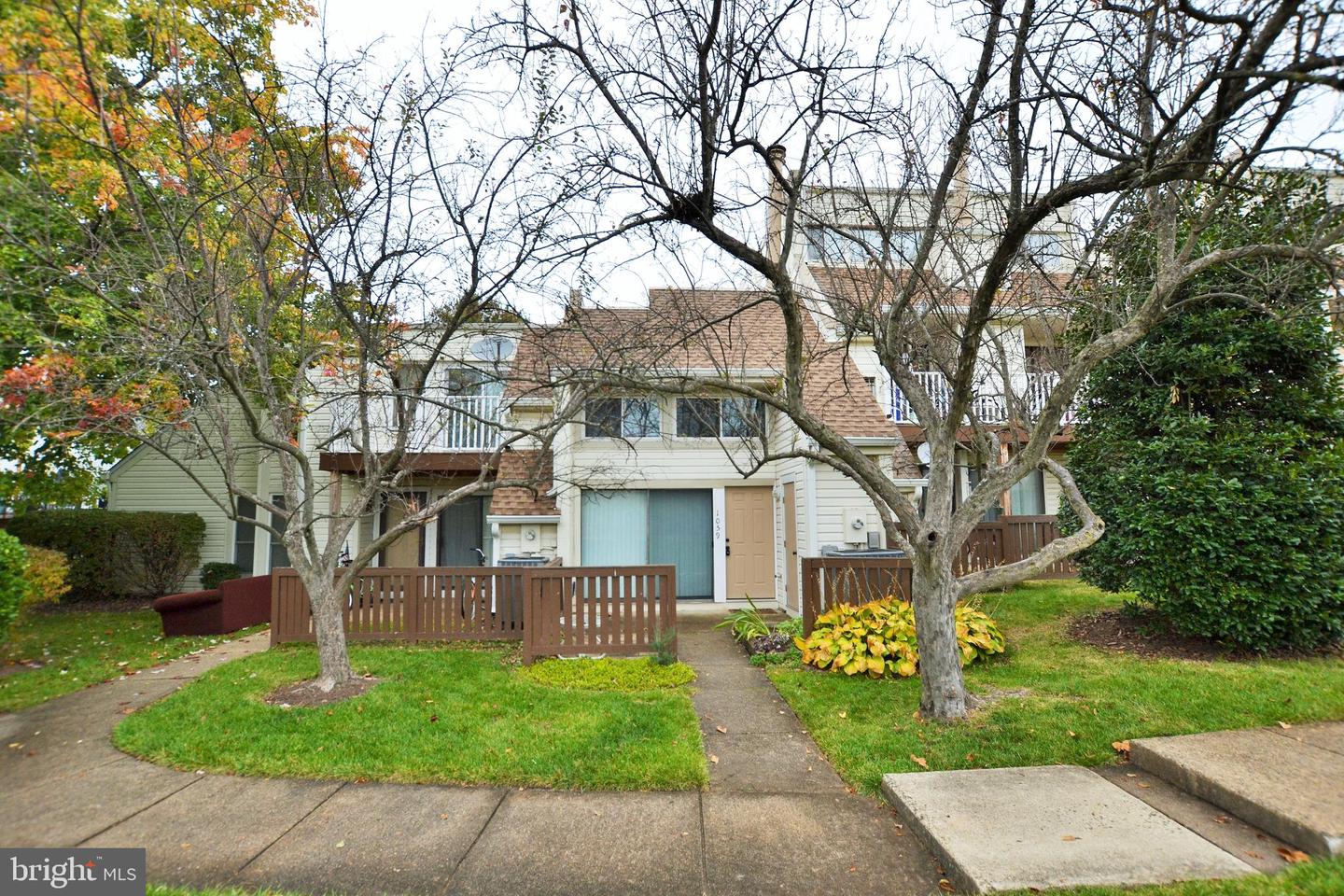 1059 WARWICK CT, STERLING, Virginia 20164, 1 Bedroom Bedrooms, ,1 BathroomBathrooms,Residential,For sale,1059 WARWICK CT,VALO2098084 MLS # VALO2098084