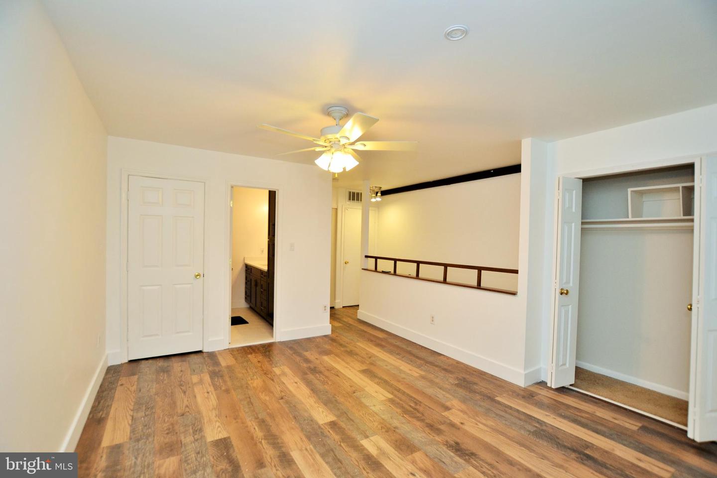 1059 WARWICK CT, STERLING, Virginia 20164, 1 Bedroom Bedrooms, ,1 BathroomBathrooms,Residential,For sale,1059 WARWICK CT,VALO2098084 MLS # VALO2098084