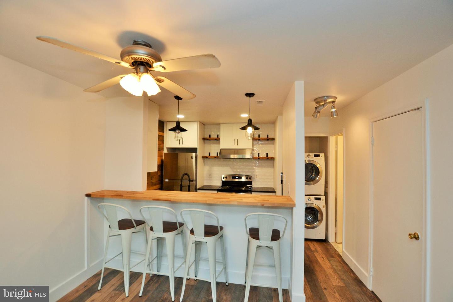 1059 WARWICK CT, STERLING, Virginia 20164, 1 Bedroom Bedrooms, ,1 BathroomBathrooms,Residential,For sale,1059 WARWICK CT,VALO2098084 MLS # VALO2098084