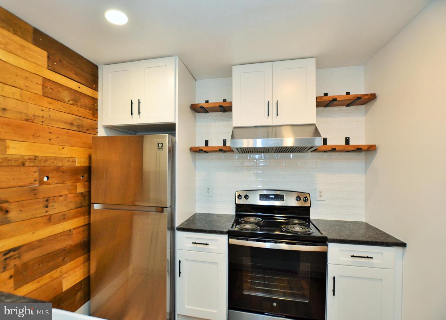 1059 WARWICK CT, STERLING, Virginia 20164, 1 Bedroom Bedrooms, ,1 BathroomBathrooms,Residential,For sale,1059 WARWICK CT,VALO2098084 MLS # VALO2098084