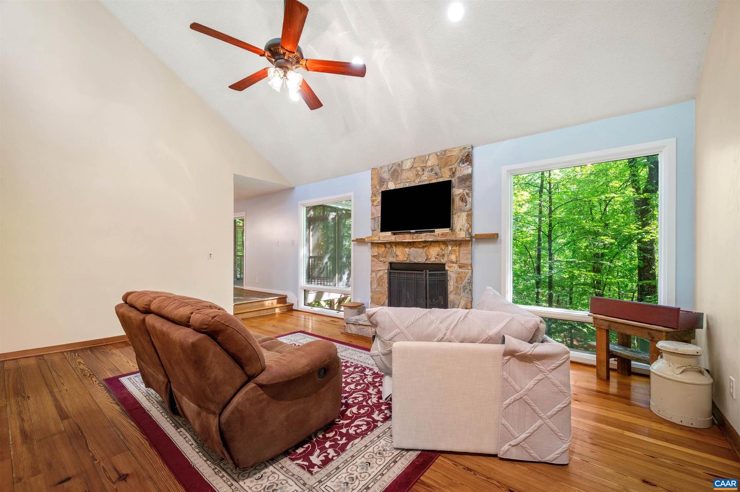 50 LYNNWOOD LN, CHARLOTTESVILLE, Virginia 22901, 5 Bedrooms Bedrooms, ,3 BathroomsBathrooms,Residential,For sale,50 LYNNWOOD LN,665039 MLS # 665039