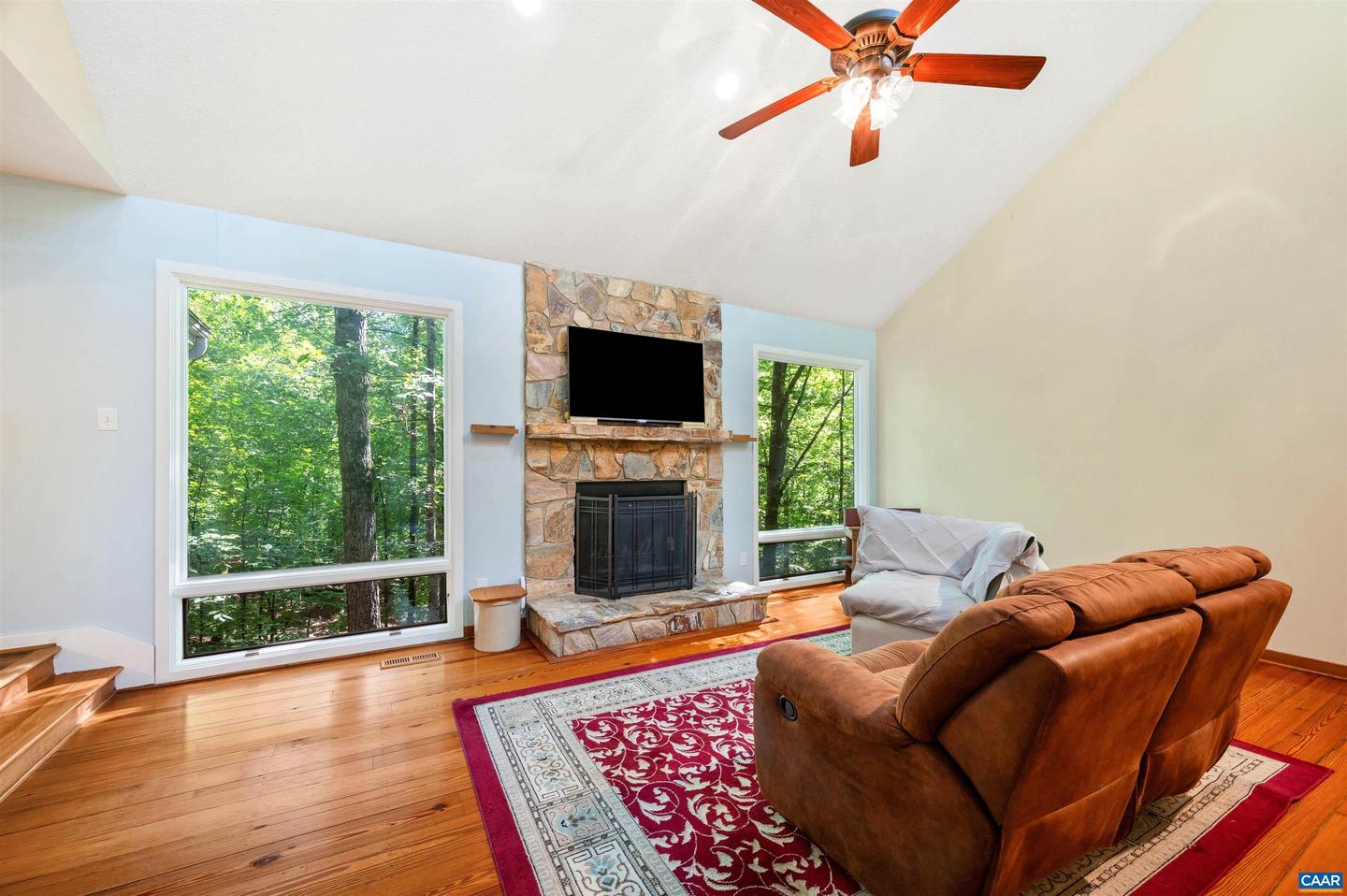50 LYNNWOOD LN, CHARLOTTESVILLE, Virginia 22901, 5 Bedrooms Bedrooms, ,3 BathroomsBathrooms,Residential,For sale,50 LYNNWOOD LN,665039 MLS # 665039