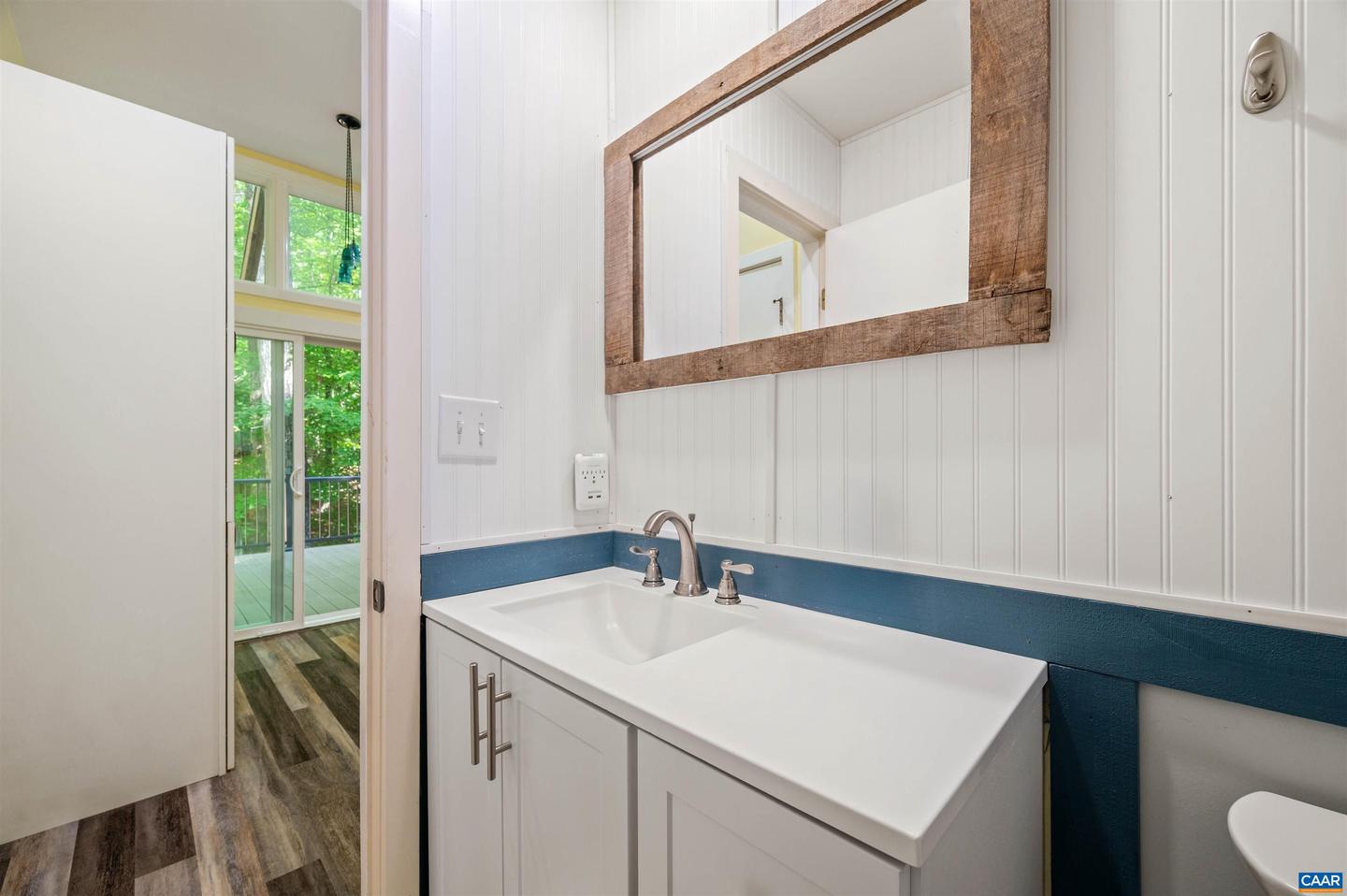 50 LYNNWOOD LN, CHARLOTTESVILLE, Virginia 22901, 5 Bedrooms Bedrooms, ,3 BathroomsBathrooms,Residential,For sale,50 LYNNWOOD LN,665039 MLS # 665039