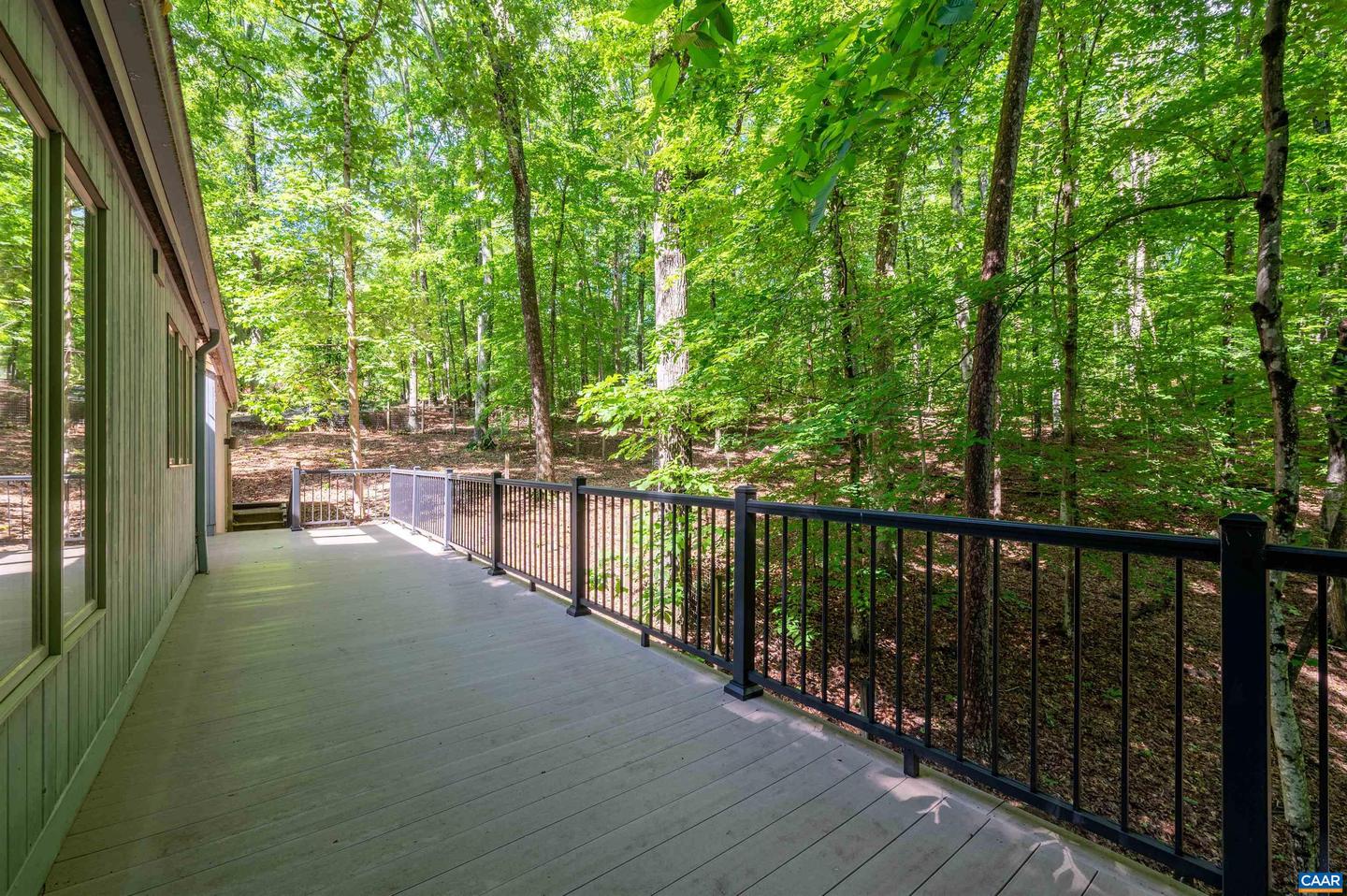 50 LYNNWOOD LN, CHARLOTTESVILLE, Virginia 22901, 5 Bedrooms Bedrooms, ,3 BathroomsBathrooms,Residential,For sale,50 LYNNWOOD LN,665039 MLS # 665039
