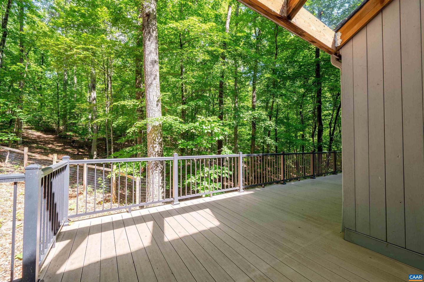 50 LYNNWOOD LN, CHARLOTTESVILLE, Virginia 22901, 5 Bedrooms Bedrooms, ,3 BathroomsBathrooms,Residential,For sale,50 LYNNWOOD LN,665039 MLS # 665039