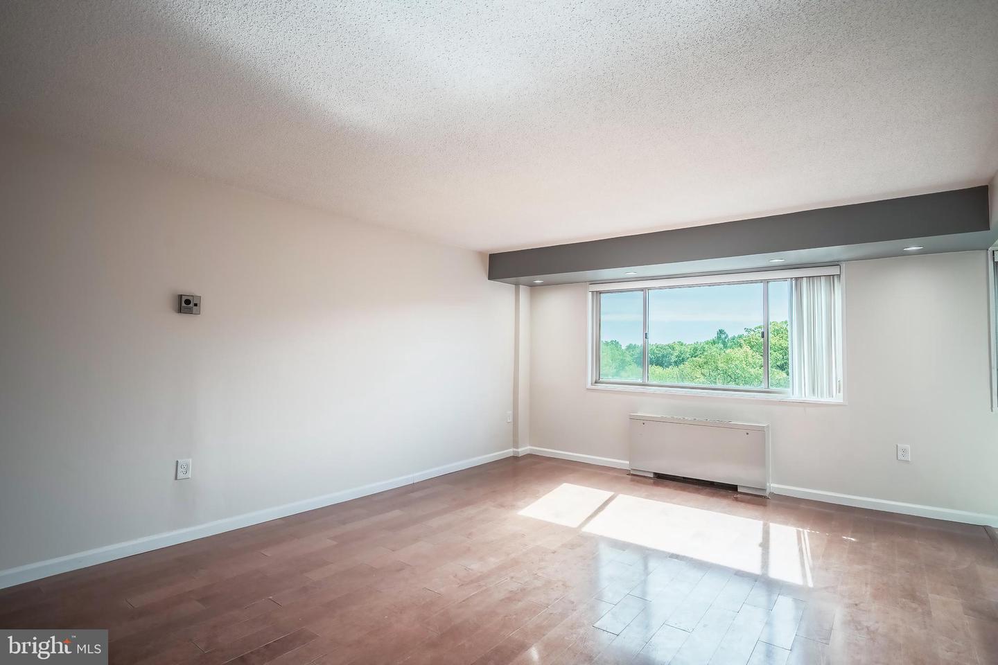 2500 N VAN DORN ST #912, ALEXANDRIA, Virginia 22302, ,1 BathroomBathrooms,Residential,For sale,2500 N VAN DORN ST #912,VAAX2045810 MLS # VAAX2045810