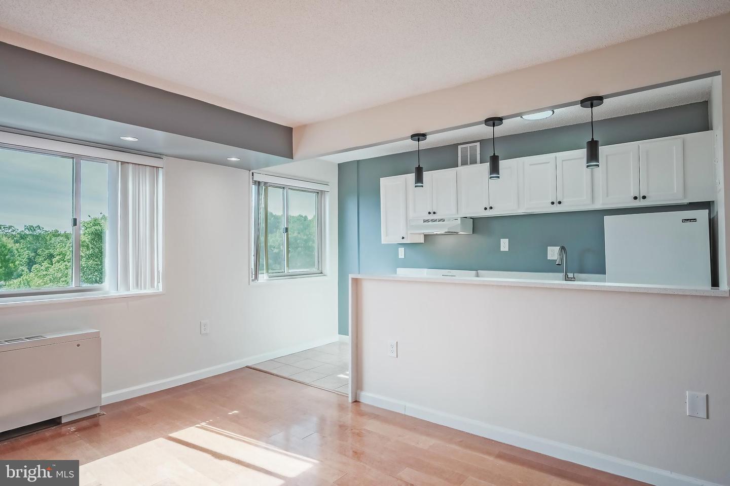 2500 N VAN DORN ST #912, ALEXANDRIA, Virginia 22302, ,1 BathroomBathrooms,Residential,For sale,2500 N VAN DORN ST #912,VAAX2045810 MLS # VAAX2045810