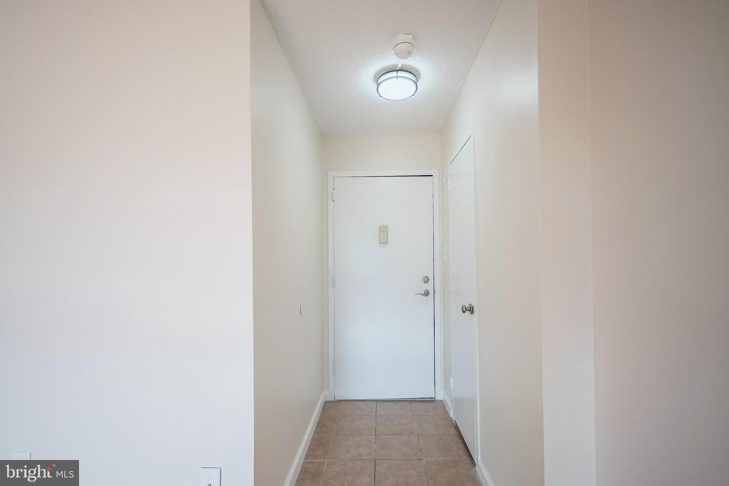 2500 N VAN DORN ST #912, ALEXANDRIA, Virginia 22302, ,1 BathroomBathrooms,Residential,For sale,2500 N VAN DORN ST #912,VAAX2045810 MLS # VAAX2045810