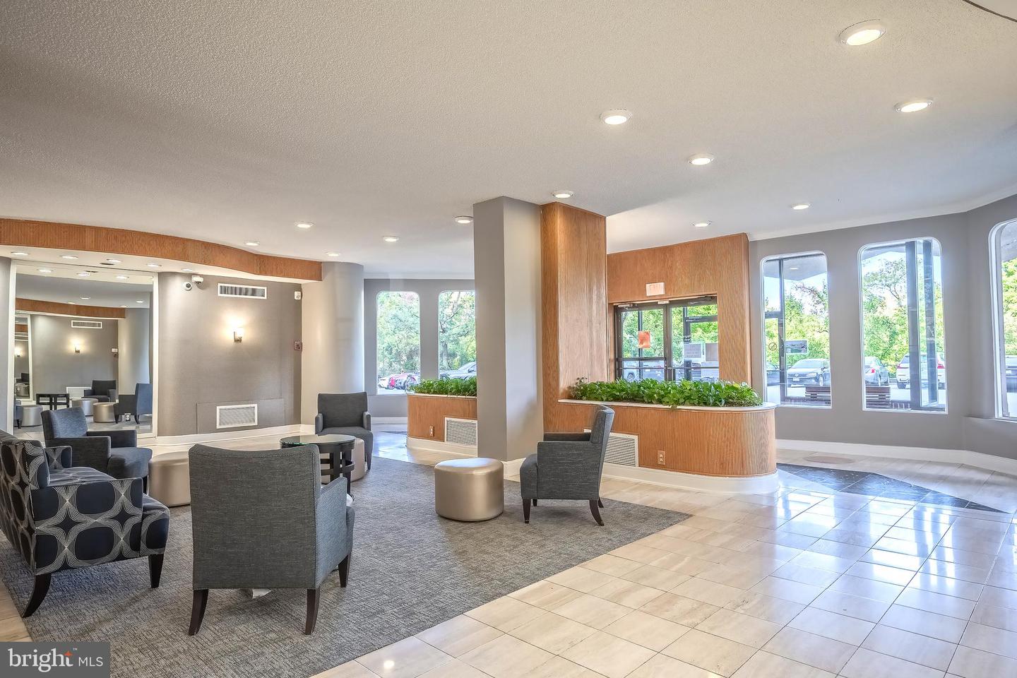 2500 N VAN DORN ST #912, ALEXANDRIA, Virginia 22302, ,1 BathroomBathrooms,Residential,For sale,2500 N VAN DORN ST #912,VAAX2045810 MLS # VAAX2045810