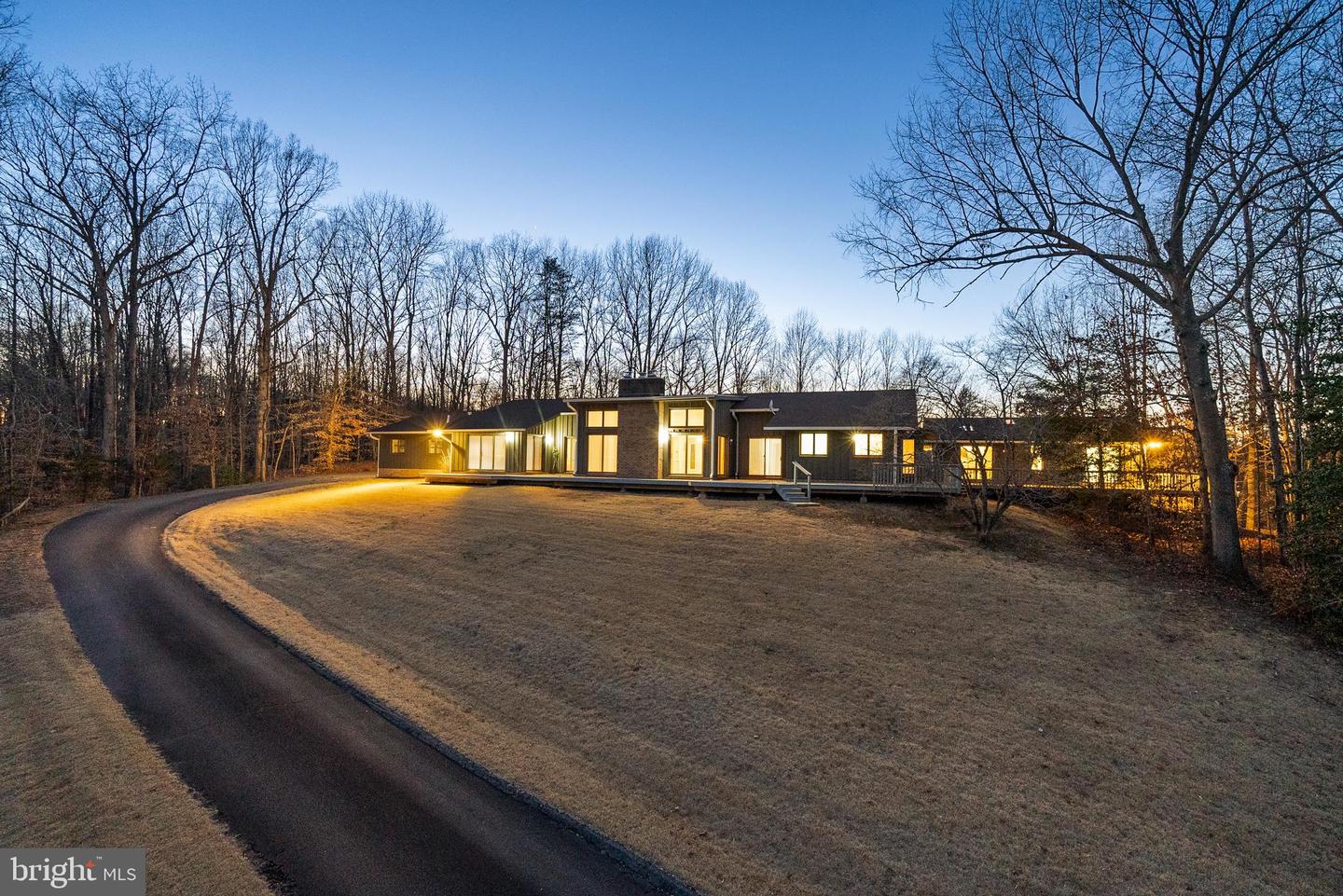 20 CESSNA LN, FREDERICKSBURG, Virginia 22405, 7 Bedrooms Bedrooms, ,7 BathroomsBathrooms,Residential,For sale,20 CESSNA LN,VAST2039280 MLS # VAST2039280