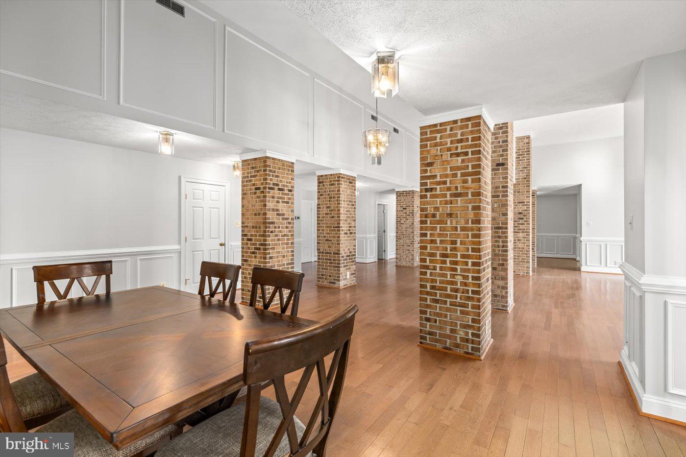 20 CESSNA LN, FREDERICKSBURG, Virginia 22405, 7 Bedrooms Bedrooms, ,7 BathroomsBathrooms,Residential,For sale,20 CESSNA LN,VAST2039280 MLS # VAST2039280
