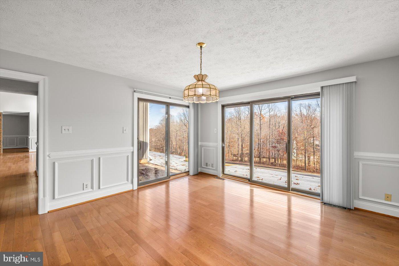 20 CESSNA LN, FREDERICKSBURG, Virginia 22405, 7 Bedrooms Bedrooms, ,7 BathroomsBathrooms,Residential,For sale,20 CESSNA LN,VAST2039280 MLS # VAST2039280