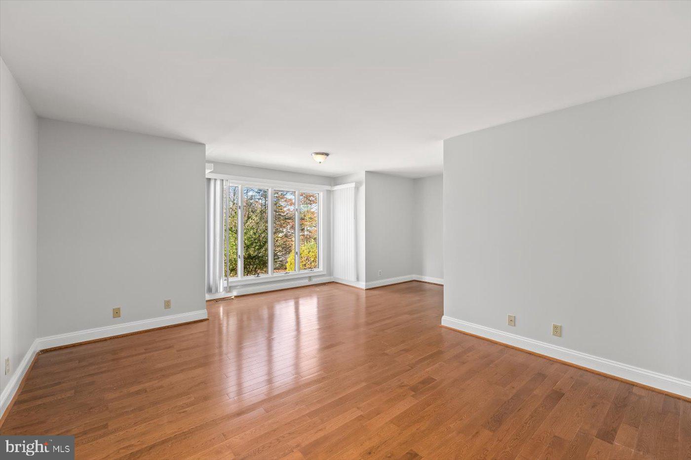 20 CESSNA LN, FREDERICKSBURG, Virginia 22405, 7 Bedrooms Bedrooms, ,7 BathroomsBathrooms,Residential,For sale,20 CESSNA LN,VAST2039280 MLS # VAST2039280