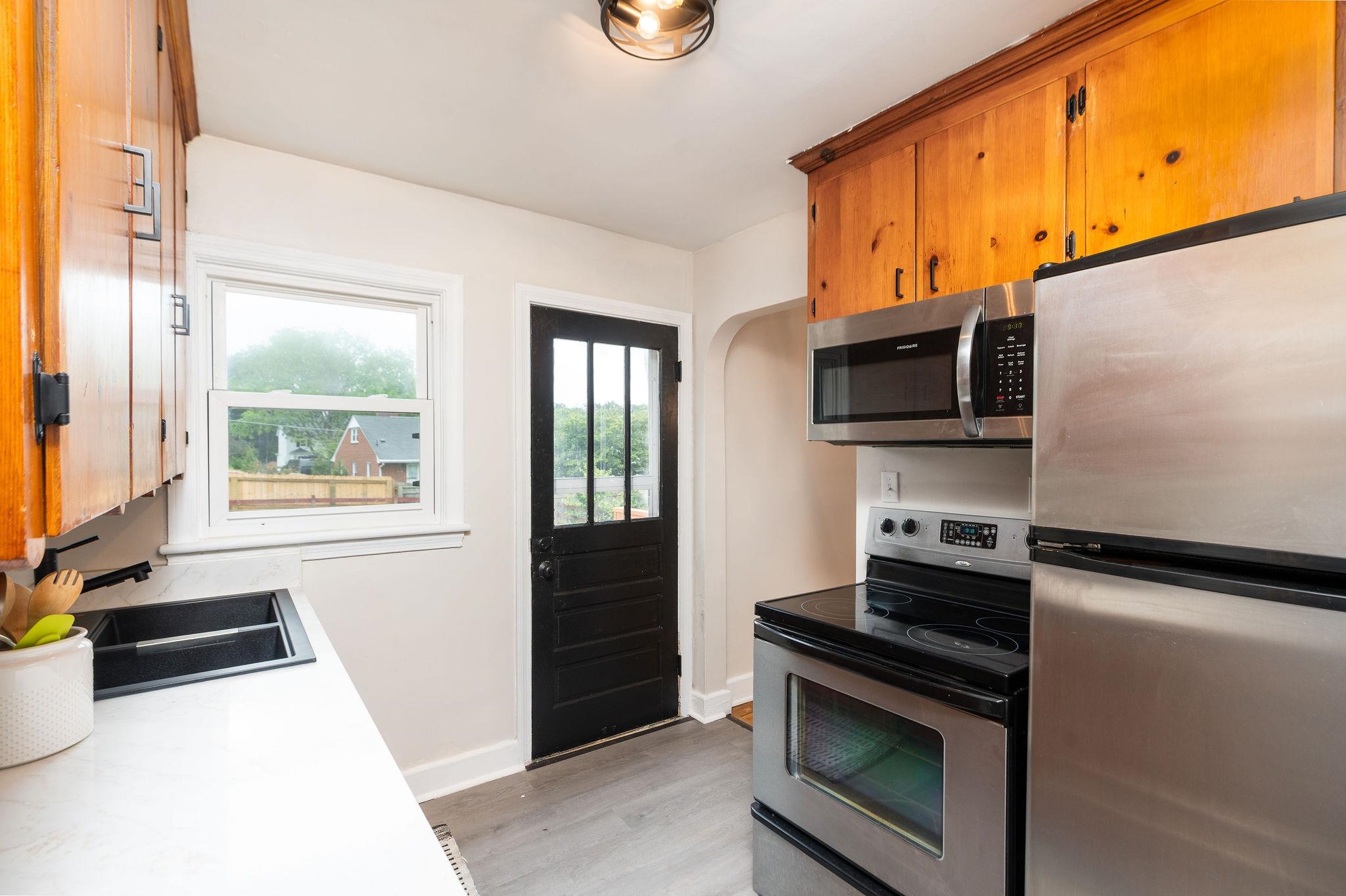 123 FRASER LN, STAUNTON, Virginia 24401, 2 Bedrooms Bedrooms, ,1 BathroomBathrooms,Residential,123 FRASER LN,665058 MLS # 665058