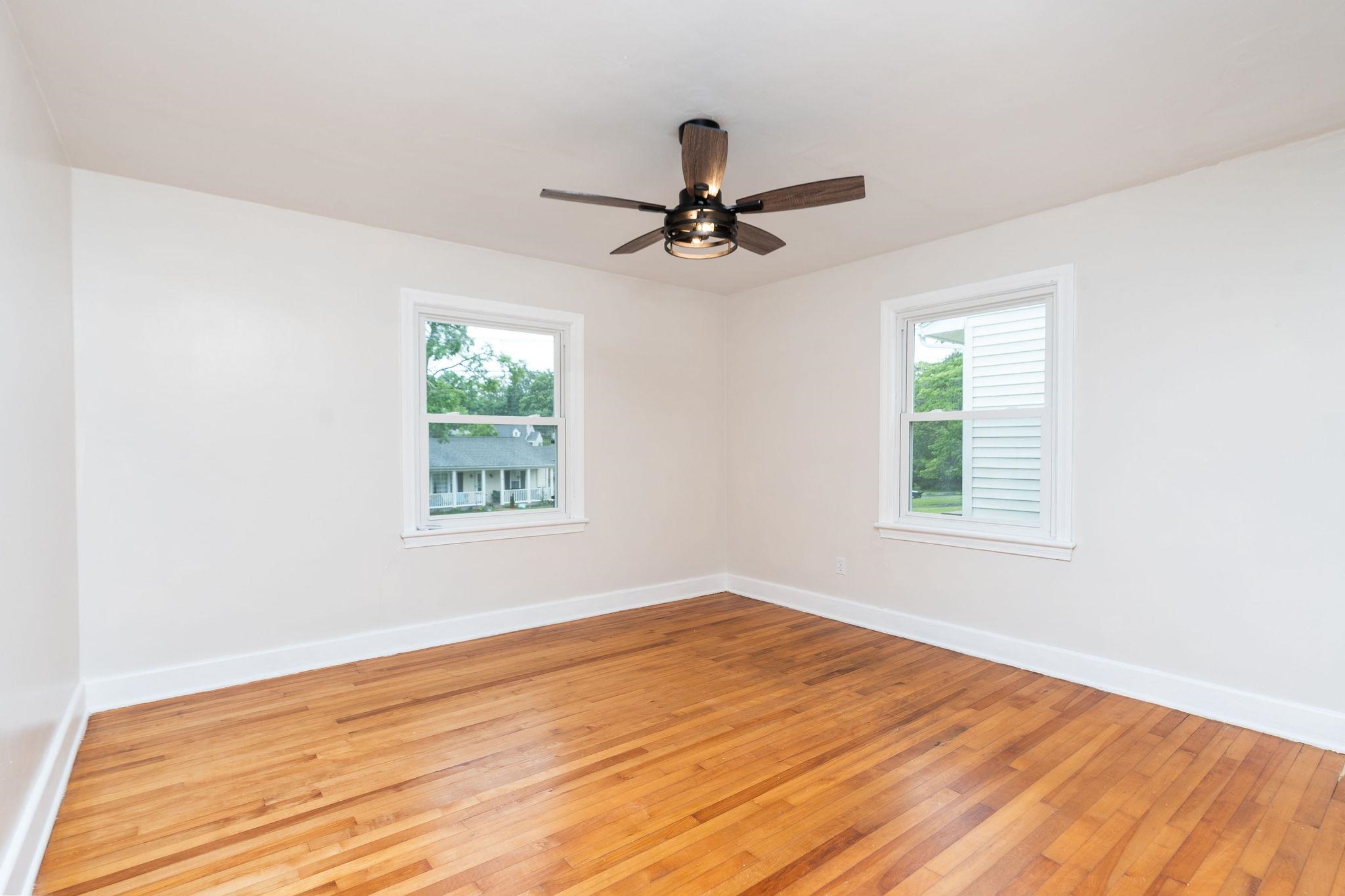 123 FRASER LN, STAUNTON, Virginia 24401, 2 Bedrooms Bedrooms, ,1 BathroomBathrooms,Residential,123 FRASER LN,665058 MLS # 665058