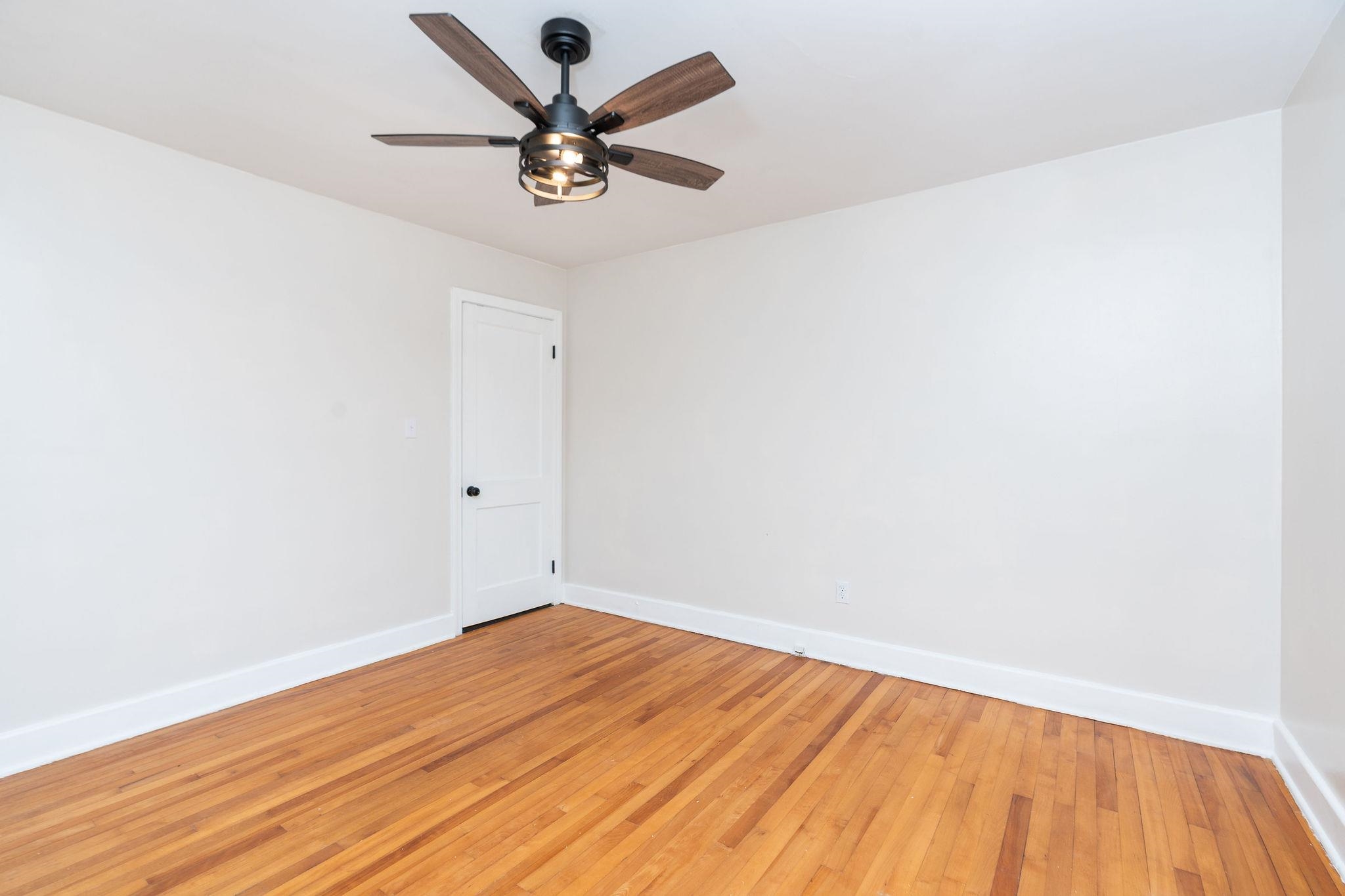 123 FRASER LN, STAUNTON, Virginia 24401, 2 Bedrooms Bedrooms, ,1 BathroomBathrooms,Residential,123 FRASER LN,665058 MLS # 665058