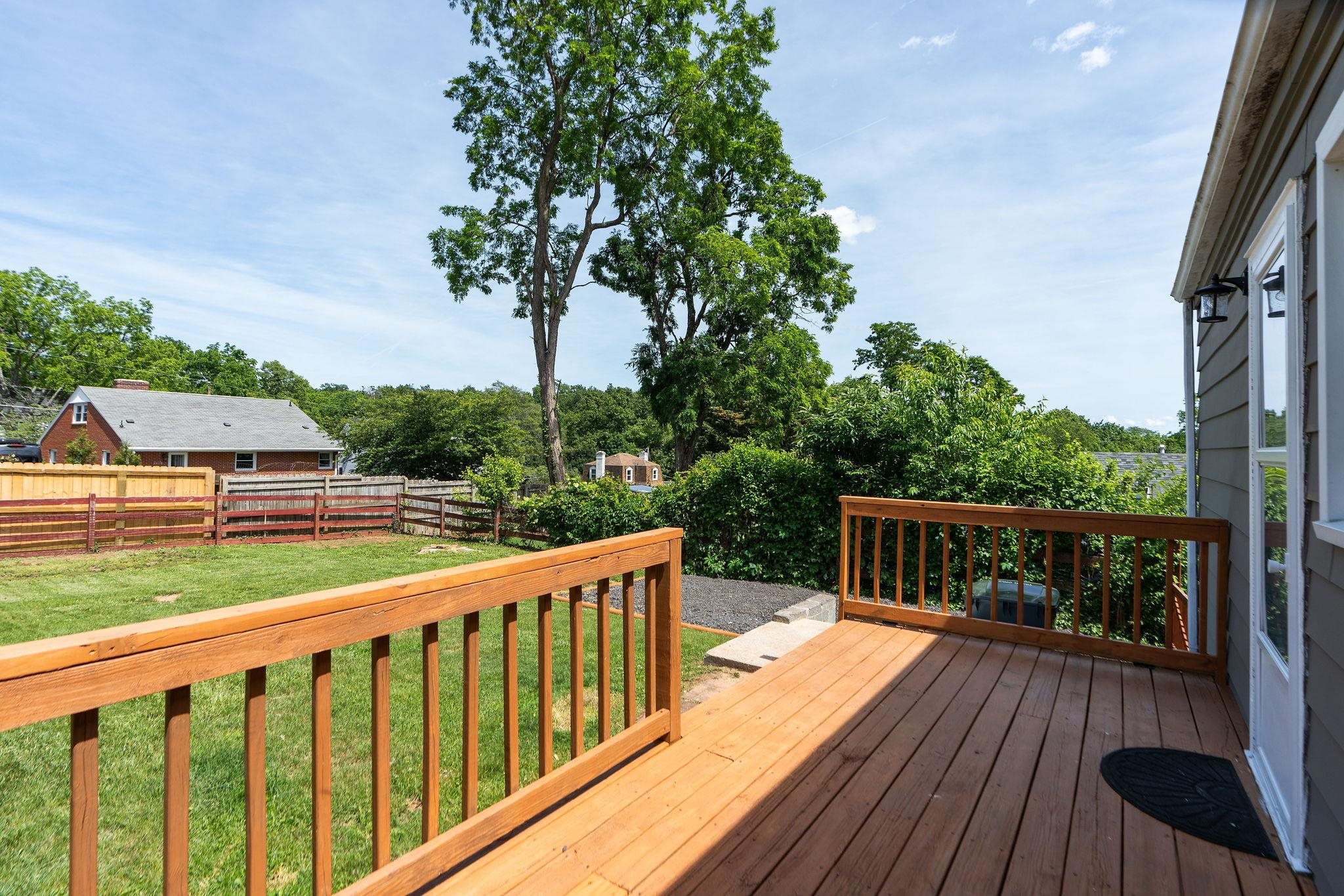 123 FRASER LN, STAUNTON, Virginia 24401, 2 Bedrooms Bedrooms, ,1 BathroomBathrooms,Residential,123 FRASER LN,665058 MLS # 665058