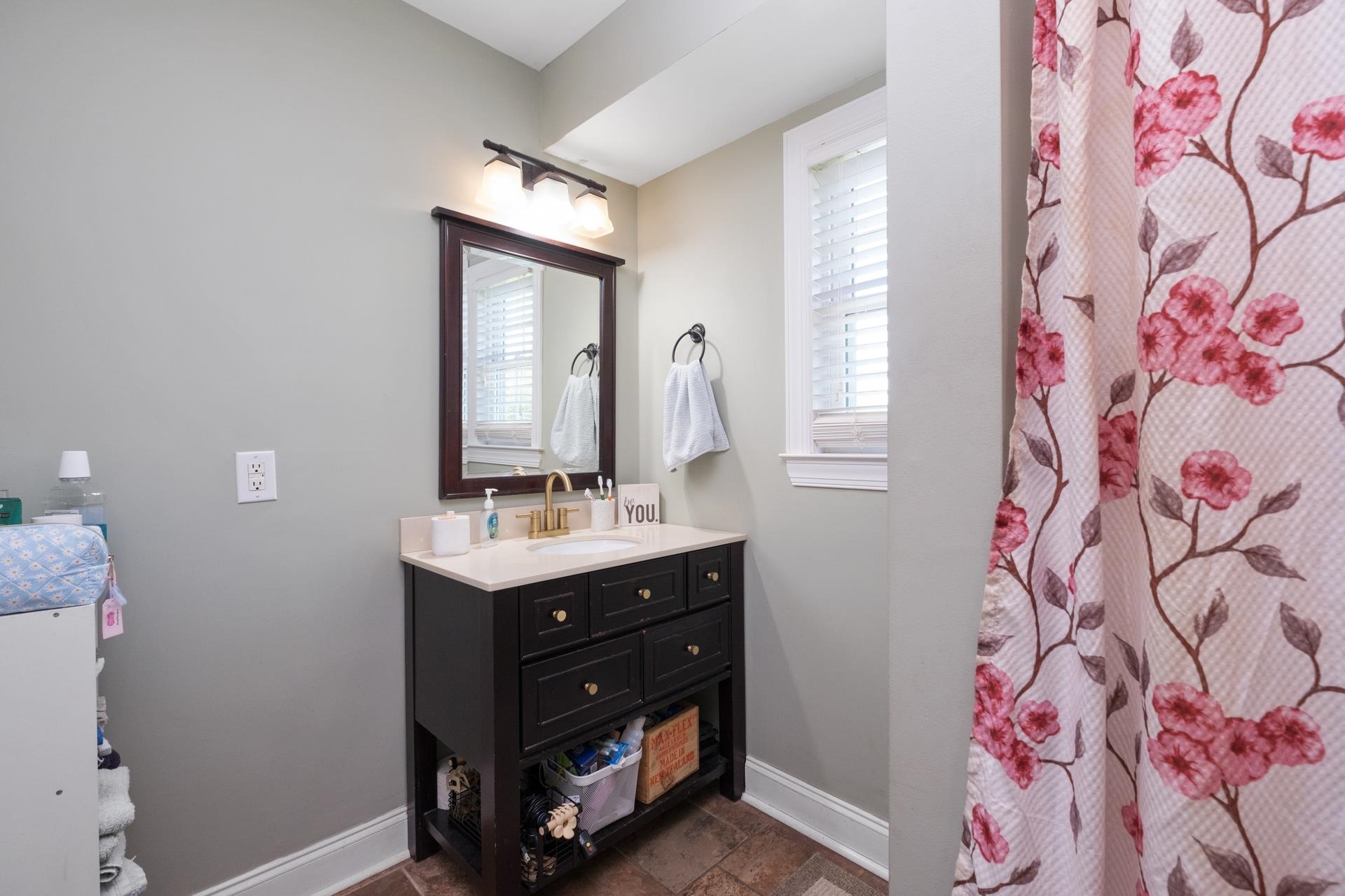 71 TROXELL LN, STAUNTON, Virginia 24401, 4 Bedrooms Bedrooms, ,2 BathroomsBathrooms,Residential,71 TROXELL LN,665059 MLS # 665059