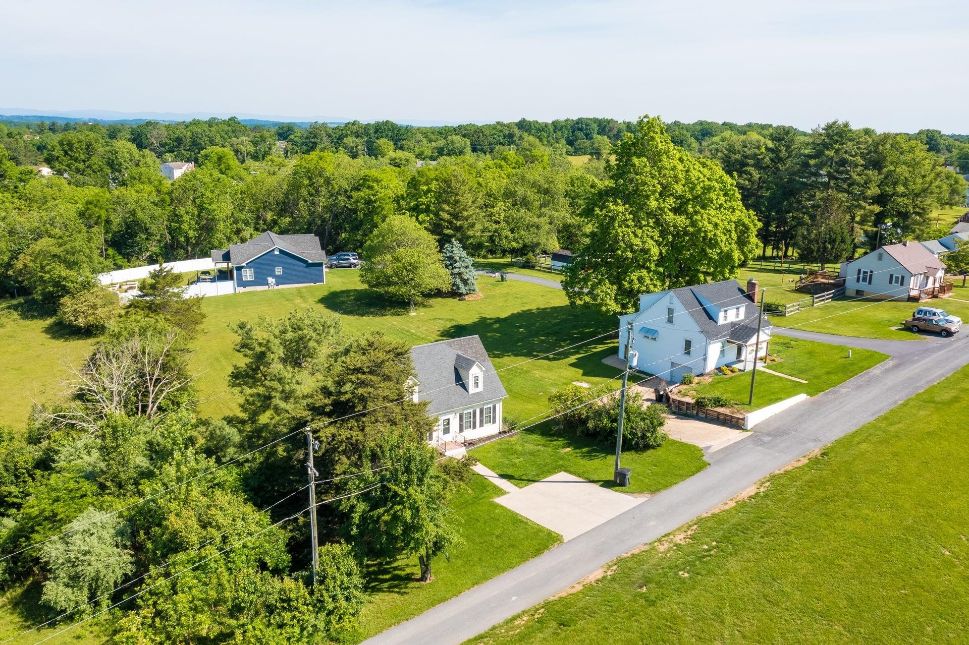 71 TROXELL LN, STAUNTON, Virginia 24401, 4 Bedrooms Bedrooms, ,2 BathroomsBathrooms,Residential,71 TROXELL LN,665059 MLS # 665059