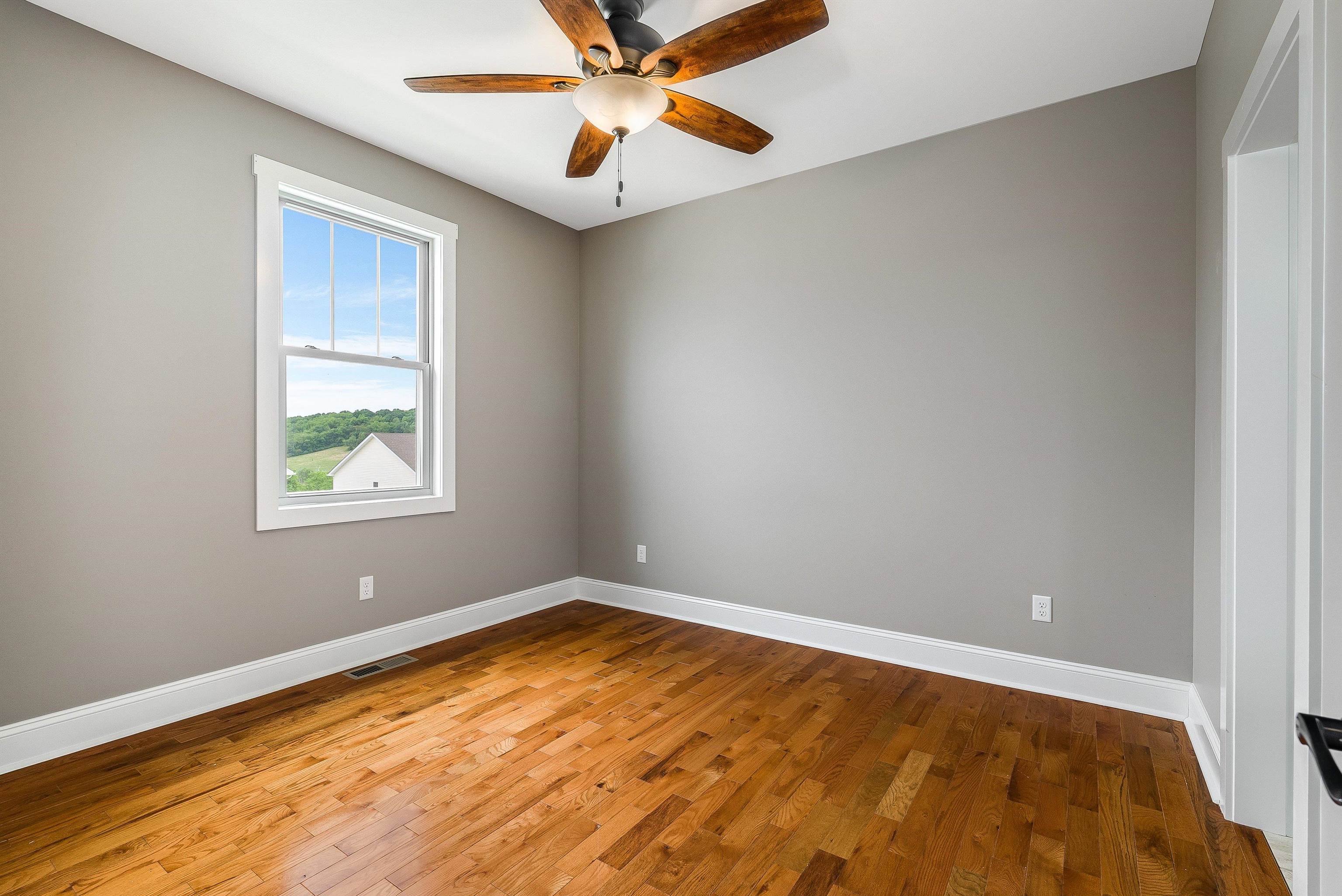 17 MCILWEE LN, STAUNTON, Virginia 24401, 4 Bedrooms Bedrooms, ,3 BathroomsBathrooms,Residential,17 MCILWEE LN,665062 MLS # 665062