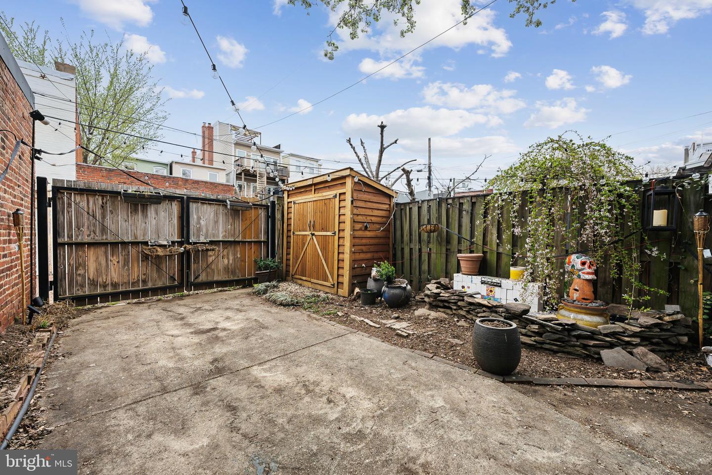 1619 MARION ST NW, WASHINGTON, District Of Columbia 20001, 3 Bedrooms Bedrooms, ,3 BathroomsBathrooms,Residential,For sale,1619 MARION ST NW,DCDC2187364 MLS # DCDC2187364