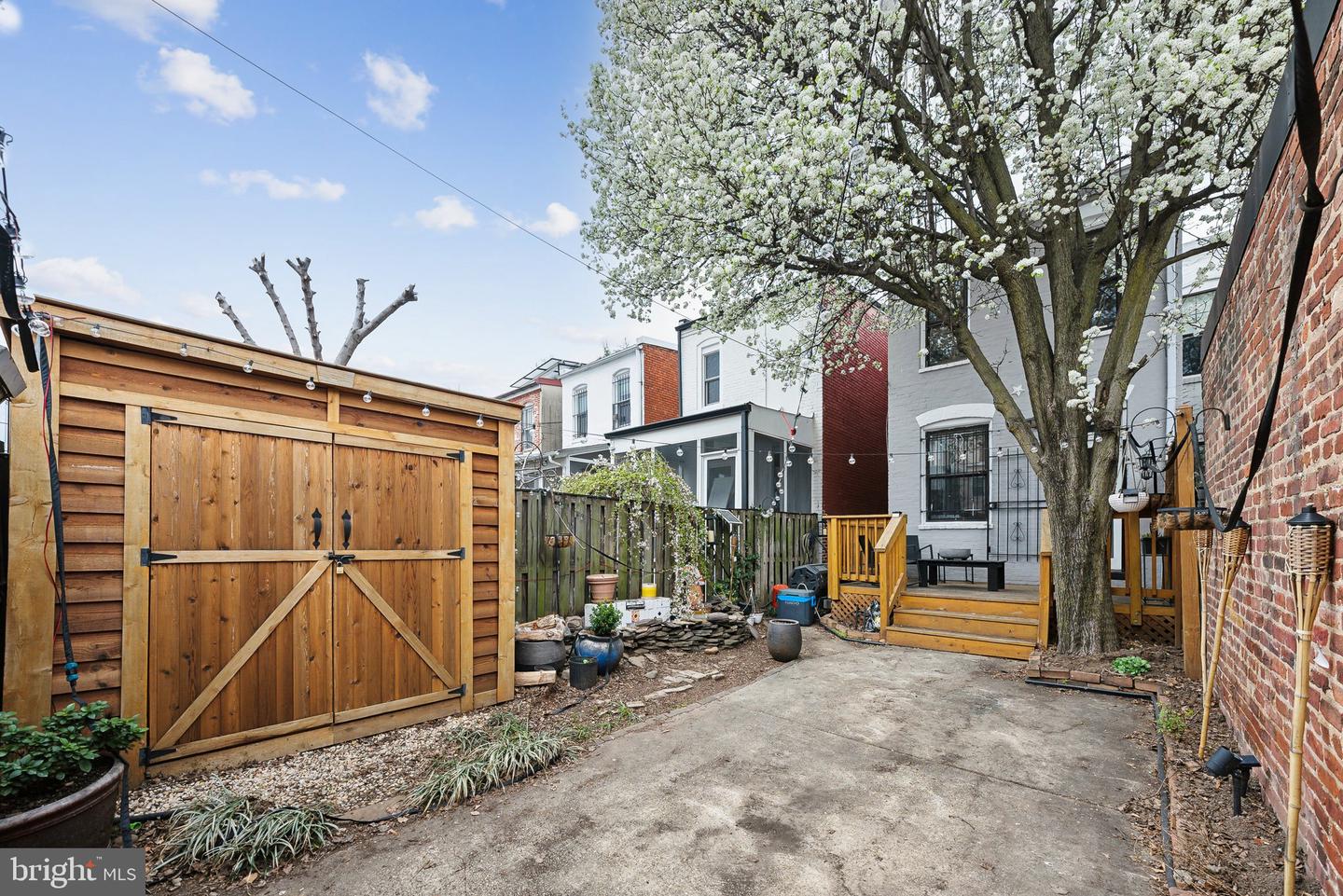 1619 MARION ST NW, WASHINGTON, District Of Columbia 20001, 3 Bedrooms Bedrooms, ,3 BathroomsBathrooms,Residential,For sale,1619 MARION ST NW,DCDC2187364 MLS # DCDC2187364
