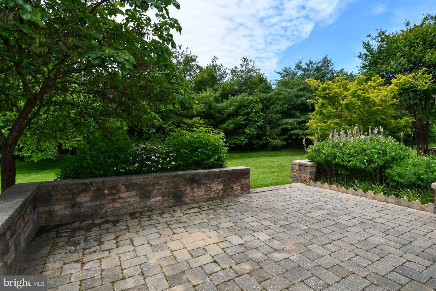 20559 CRESCENT POINTE PLACE, ASHBURN, Virginia 20147, 3 Bedrooms Bedrooms, ,3 BathroomsBathrooms,Residential,For sale,20559 CRESCENT POINTE PLACE,VALO2092022 MLS # VALO2092022