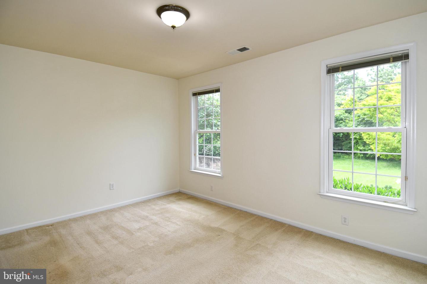 20559 CRESCENT POINTE PLACE, ASHBURN, Virginia 20147, 3 Bedrooms Bedrooms, ,3 BathroomsBathrooms,Residential,For sale,20559 CRESCENT POINTE PLACE,VALO2092022 MLS # VALO2092022
