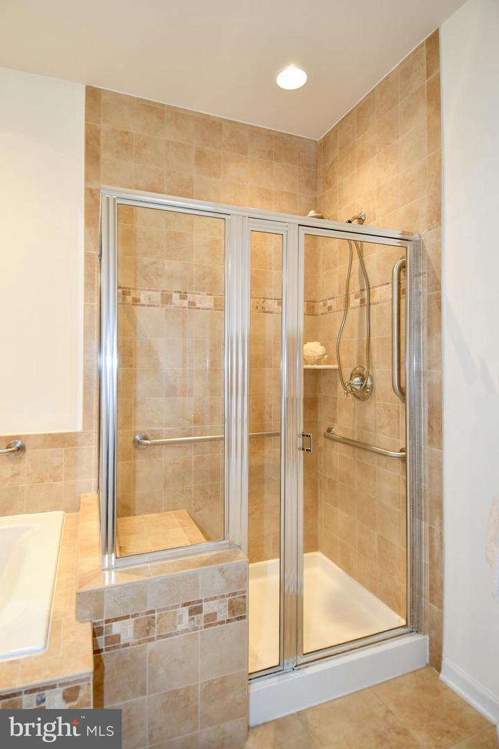 20559 CRESCENT POINTE PLACE, ASHBURN, Virginia 20147, 3 Bedrooms Bedrooms, ,3 BathroomsBathrooms,Residential,For sale,20559 CRESCENT POINTE PLACE,VALO2092022 MLS # VALO2092022