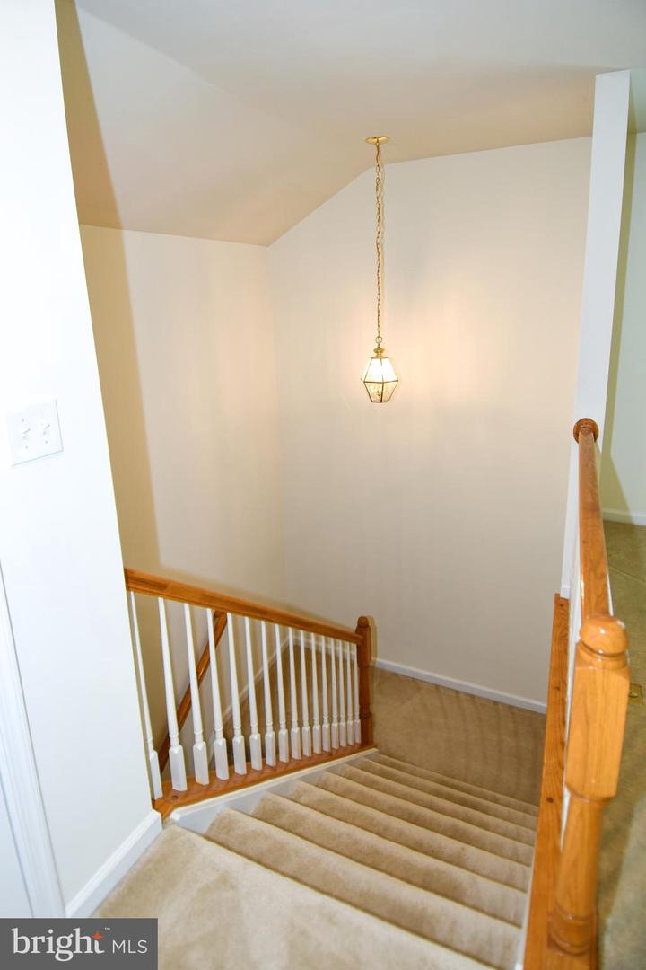 20559 CRESCENT POINTE PLACE, ASHBURN, Virginia 20147, 3 Bedrooms Bedrooms, ,3 BathroomsBathrooms,Residential,For sale,20559 CRESCENT POINTE PLACE,VALO2092022 MLS # VALO2092022