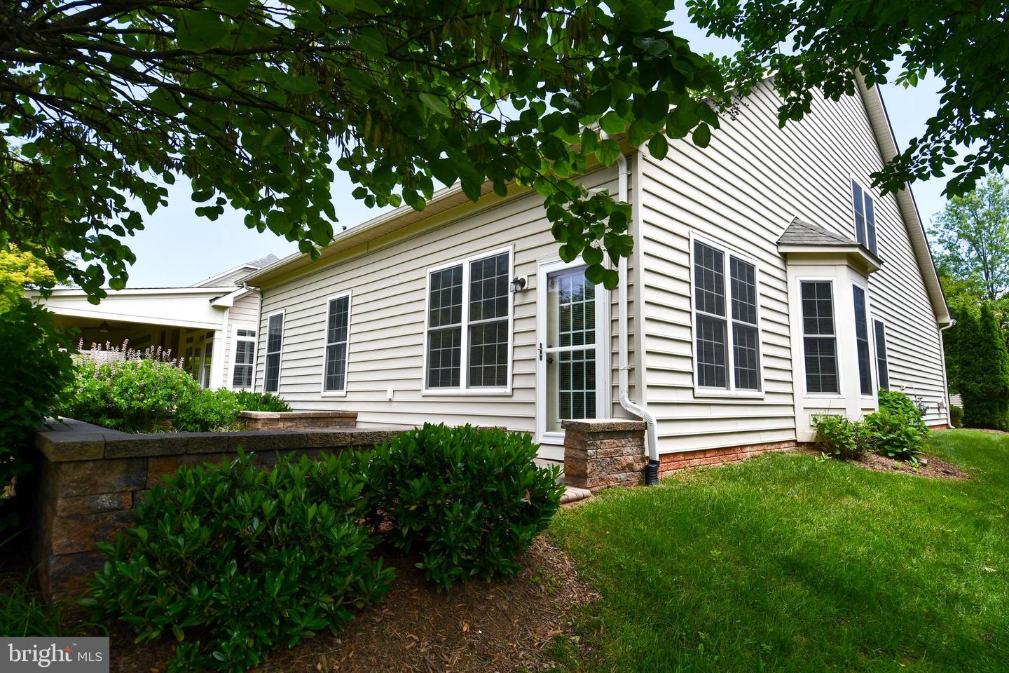 20559 CRESCENT POINTE PLACE, ASHBURN, Virginia 20147, 3 Bedrooms Bedrooms, ,3 BathroomsBathrooms,Residential,For sale,20559 CRESCENT POINTE PLACE,VALO2092022 MLS # VALO2092022