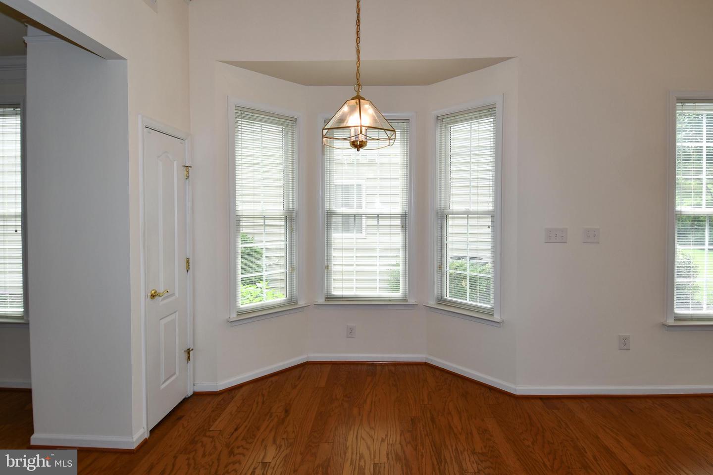 20559 CRESCENT POINTE PLACE, ASHBURN, Virginia 20147, 3 Bedrooms Bedrooms, ,3 BathroomsBathrooms,Residential,For sale,20559 CRESCENT POINTE PLACE,VALO2092022 MLS # VALO2092022