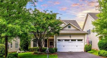 20559 CRESCENT POINTE PLACE, ASHBURN, Virginia 20147, 3 Bedrooms Bedrooms, ,3 BathroomsBathrooms,Residential,For sale,20559 CRESCENT POINTE PLACE,VALO2092022 MLS # VALO2092022