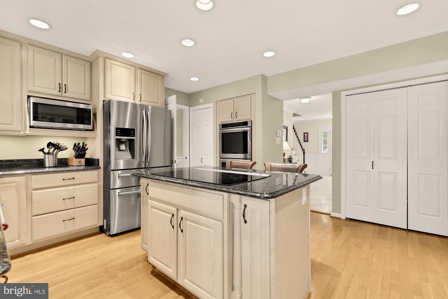 5117 PHEASANT RIDGE RD, FAIRFAX, Virginia 22030, 4 Bedrooms Bedrooms, ,2 BathroomsBathrooms,Residential,For sale,5117 PHEASANT RIDGE RD,VAFX2233240 MLS # VAFX2233240