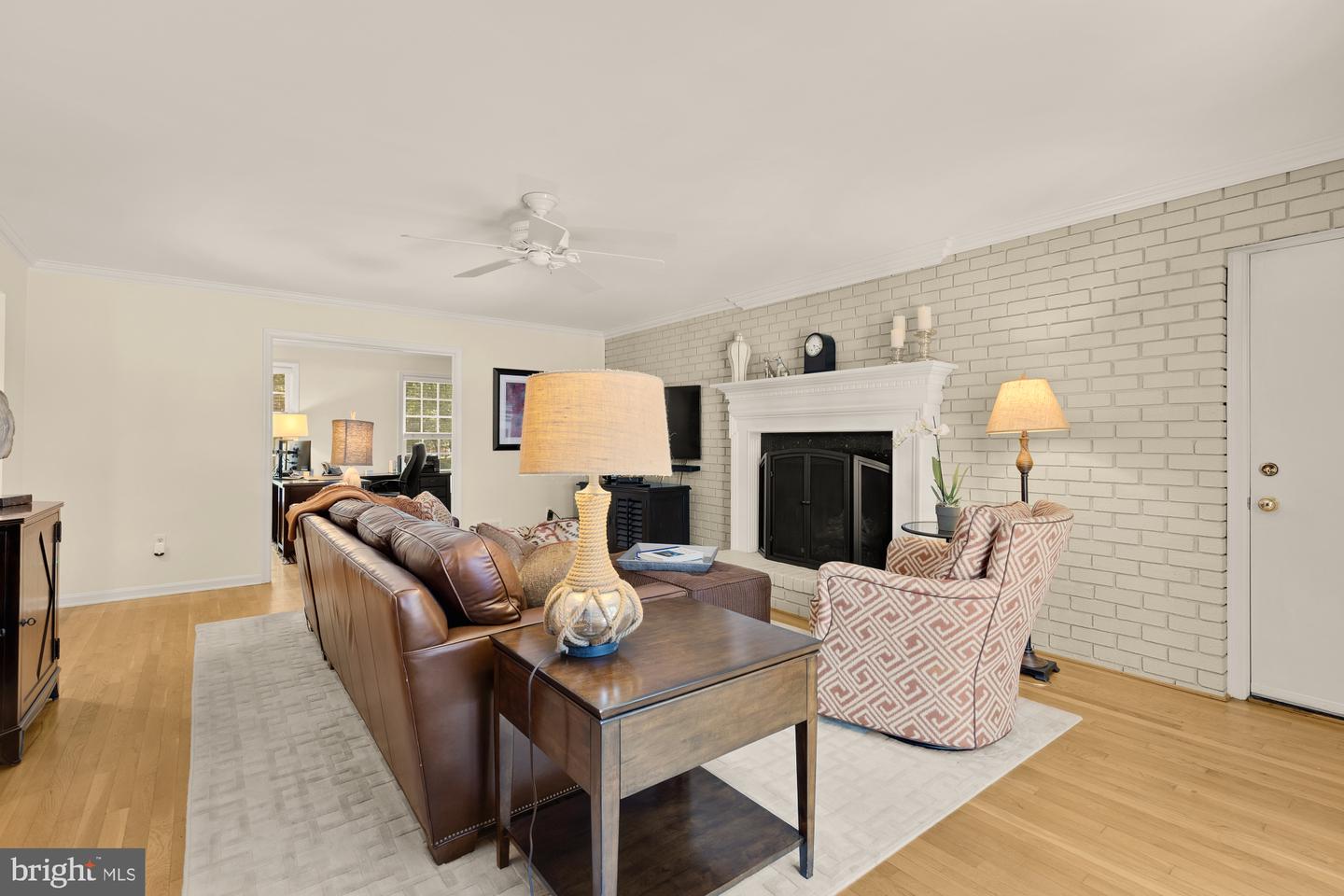 5117 PHEASANT RIDGE RD, FAIRFAX, Virginia 22030, 4 Bedrooms Bedrooms, ,2 BathroomsBathrooms,Residential,For sale,5117 PHEASANT RIDGE RD,VAFX2233240 MLS # VAFX2233240