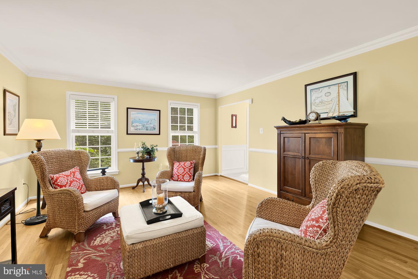 5117 PHEASANT RIDGE RD, FAIRFAX, Virginia 22030, 4 Bedrooms Bedrooms, ,2 BathroomsBathrooms,Residential,For sale,5117 PHEASANT RIDGE RD,VAFX2233240 MLS # VAFX2233240