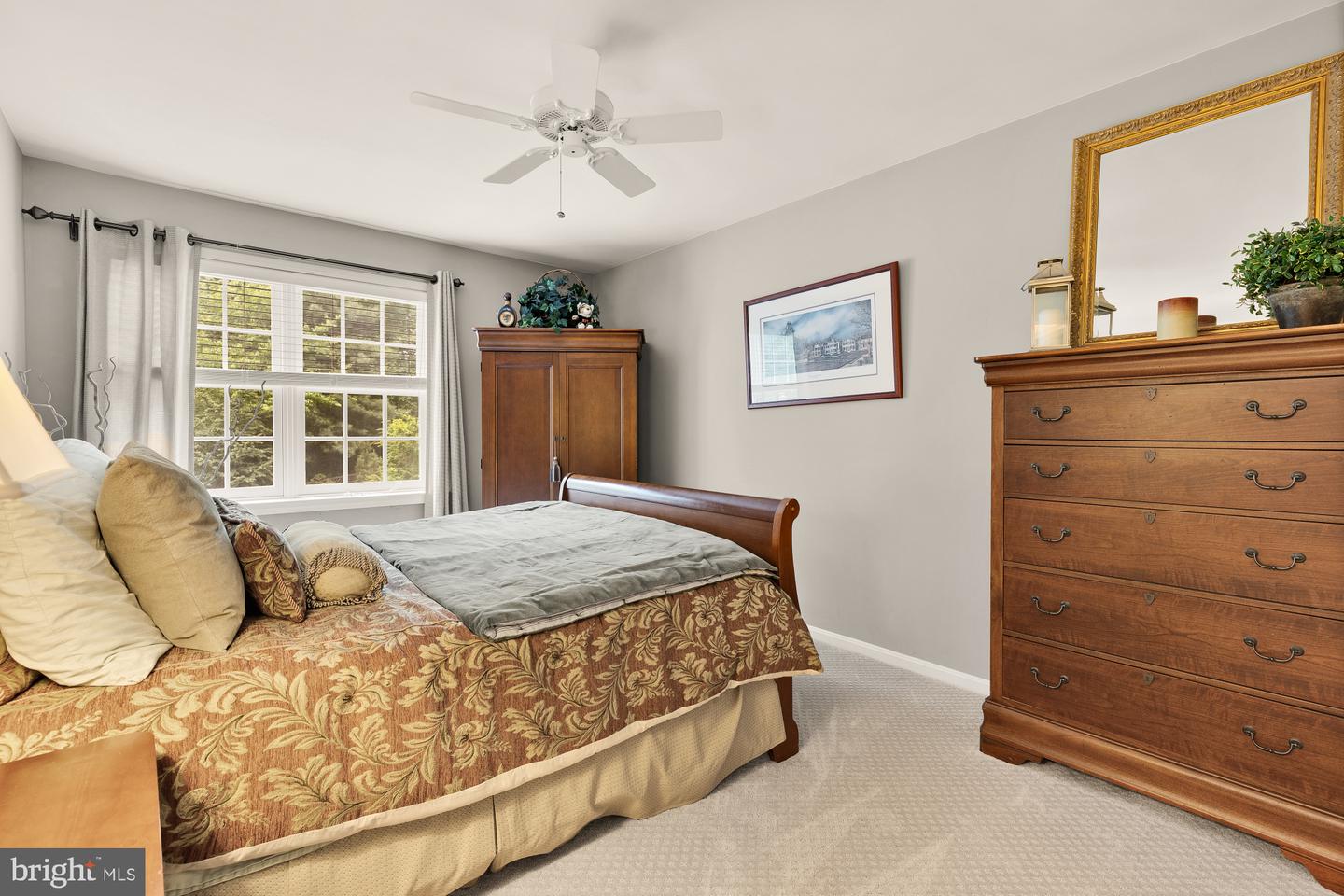5117 PHEASANT RIDGE RD, FAIRFAX, Virginia 22030, 4 Bedrooms Bedrooms, ,2 BathroomsBathrooms,Residential,For sale,5117 PHEASANT RIDGE RD,VAFX2233240 MLS # VAFX2233240