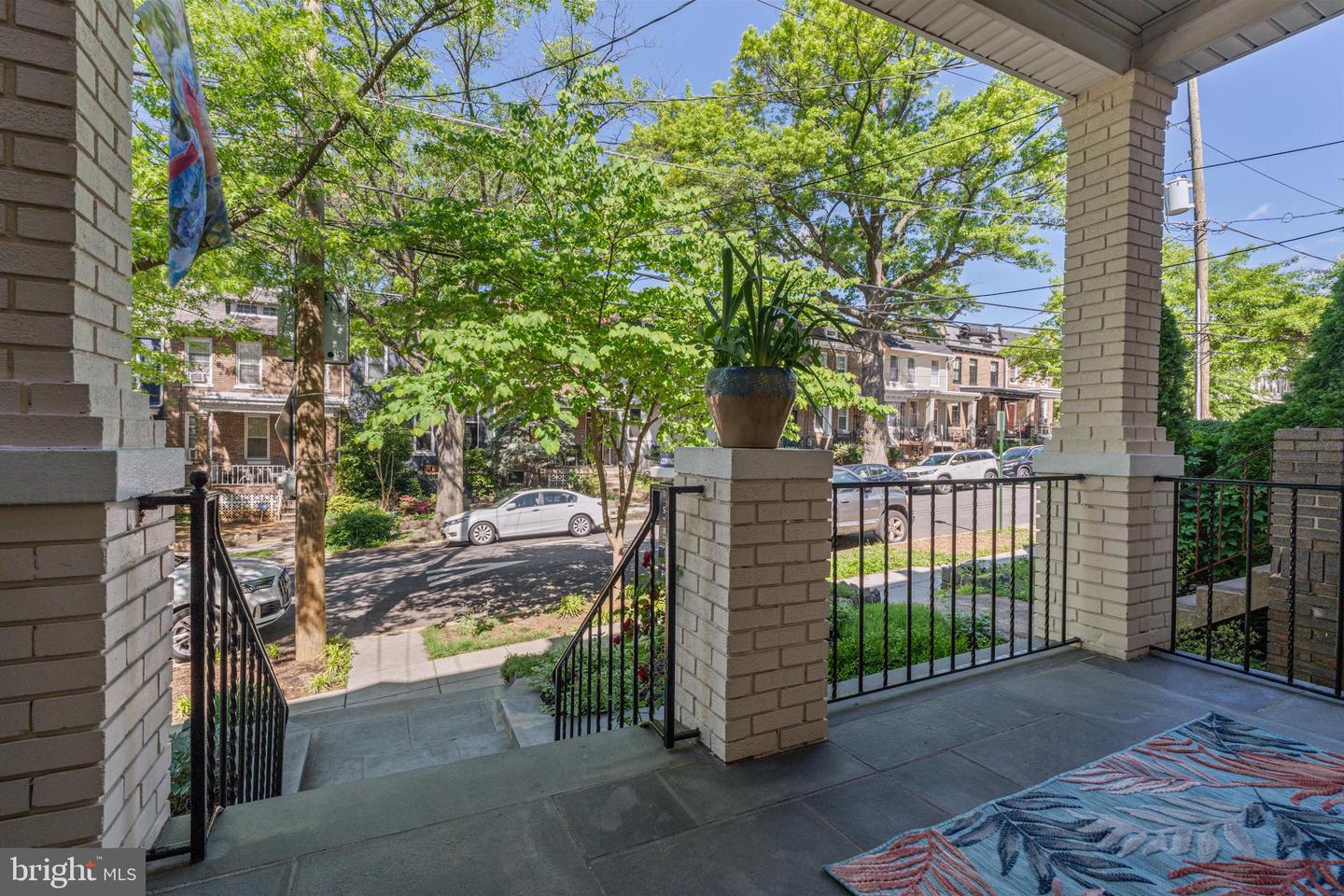 4115 3RD ST NW, WASHINGTON, District Of Columbia 20011, 5 Bedrooms Bedrooms, ,4 BathroomsBathrooms,Residential,For sale,4115 3RD ST NW,DCDC2195928 MLS # DCDC2195928