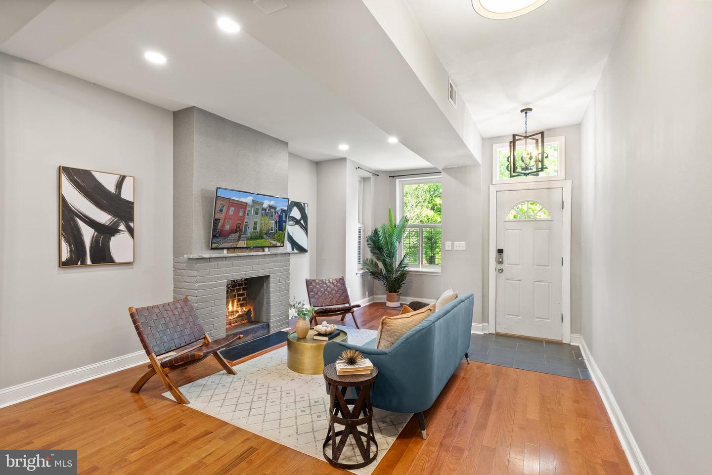 223 K ST NE, WASHINGTON, District Of Columbia 20002, 2 Bedrooms Bedrooms, ,1 BathroomBathrooms,Residential,For sale,223 K ST NE,DCDC2197232 MLS # DCDC2197232
