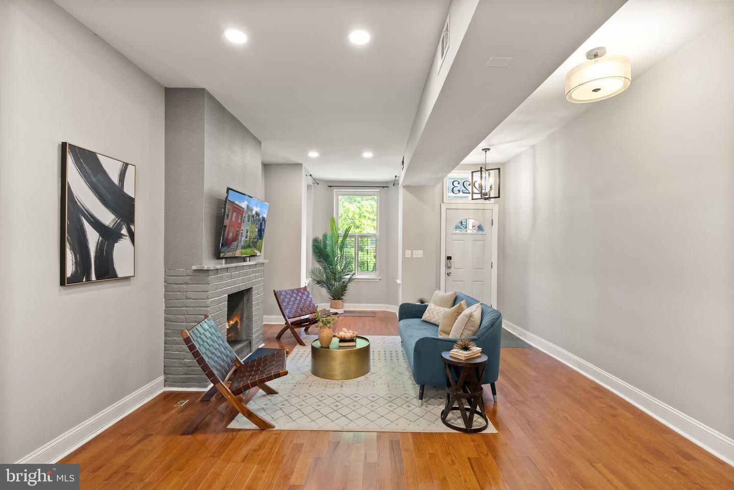 223 K ST NE, WASHINGTON, District Of Columbia 20002, 2 Bedrooms Bedrooms, ,1 BathroomBathrooms,Residential,For sale,223 K ST NE,DCDC2197232 MLS # DCDC2197232