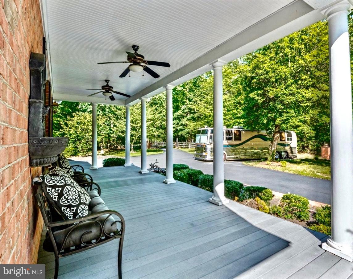 18024 GREEN BLVD, KING GEORGE, Virginia 22485, 3 Bedrooms Bedrooms, ,4 BathroomsBathrooms,Residential,For sale,18024 GREEN BLVD,VAKG2006396 MLS # VAKG2006396