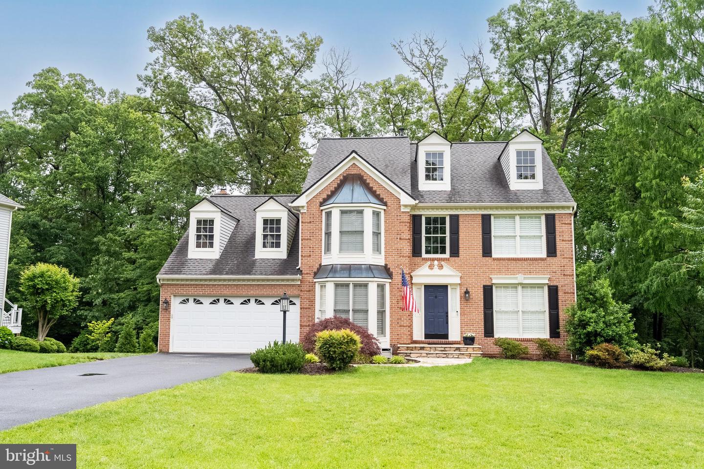 8615 OAK BROOK LN, FAIRFAX STATION, Virginia 22039, 4 Bedrooms Bedrooms, ,3 BathroomsBathrooms,Residential,For sale,8615 OAK BROOK LN,VAFX2242422 MLS # VAFX2242422