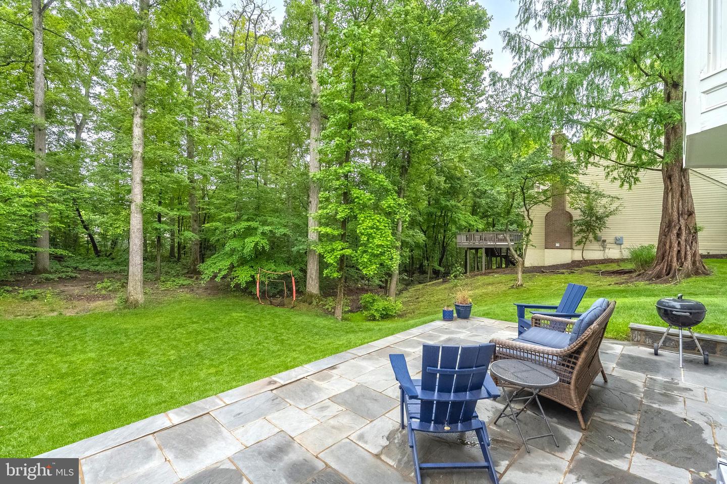 8615 OAK BROOK LN, FAIRFAX STATION, Virginia 22039, 4 Bedrooms Bedrooms, ,3 BathroomsBathrooms,Residential,For sale,8615 OAK BROOK LN,VAFX2242422 MLS # VAFX2242422