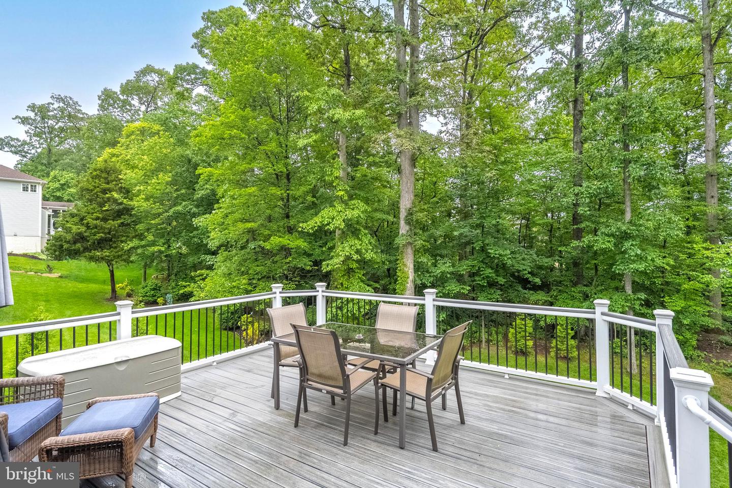 8615 OAK BROOK LN, FAIRFAX STATION, Virginia 22039, 4 Bedrooms Bedrooms, ,3 BathroomsBathrooms,Residential,For sale,8615 OAK BROOK LN,VAFX2242422 MLS # VAFX2242422