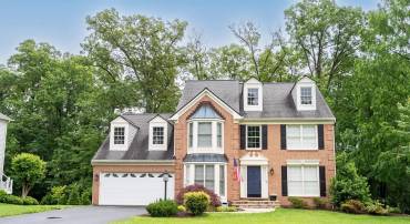 8615 OAK BROOK LN, FAIRFAX STATION, Virginia 22039, 4 Bedrooms Bedrooms, ,3 BathroomsBathrooms,Residential,For sale,8615 OAK BROOK LN,VAFX2242422 MLS # VAFX2242422