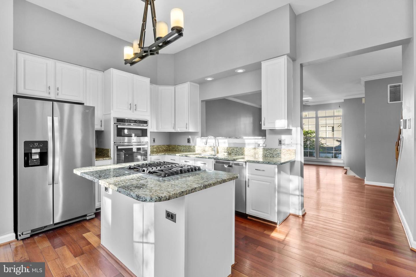 20580 WILLOUGHBY SQ, STERLING, Virginia 20165, 3 Bedrooms Bedrooms, ,2 BathroomsBathrooms,Residential,For sale,20580 WILLOUGHBY SQ,VALO2097520 MLS # VALO2097520